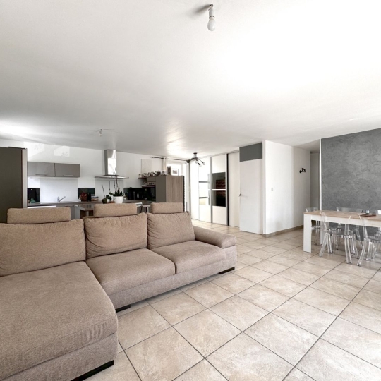  Annonces LAVERUNE : Apartment | SAINT-JEAN-DE-VEDAS (34430) | 107 m2 | 337 000 € 