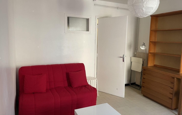  Annonces LAVERUNE Apartment | MONTPELLIER (34000) | 18 m2 | 400 € 
